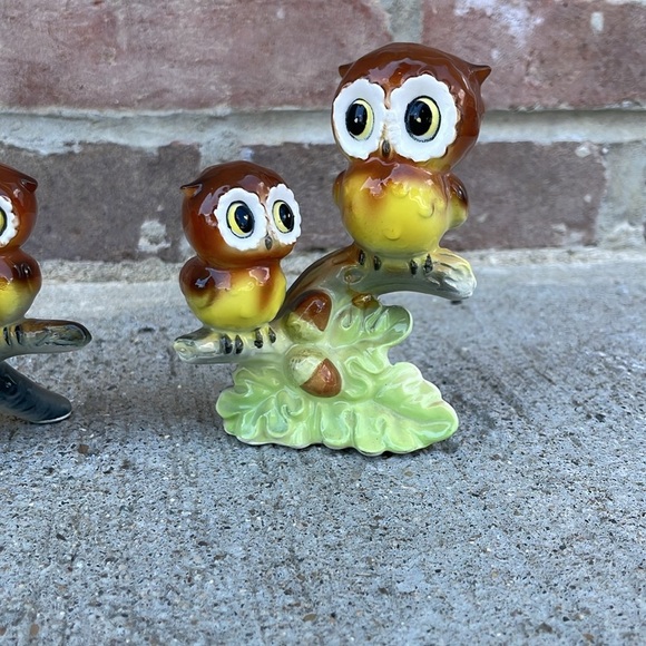 Vintage Norcrest Owl Family on an Acorn Tree Branch - Picture 3 of 9